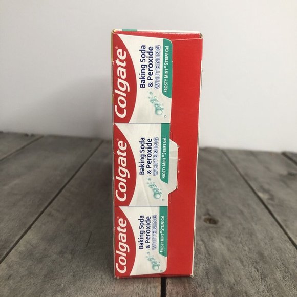 Colgate Whitening Toothpaste 3 pack - Picture 3 of 4
